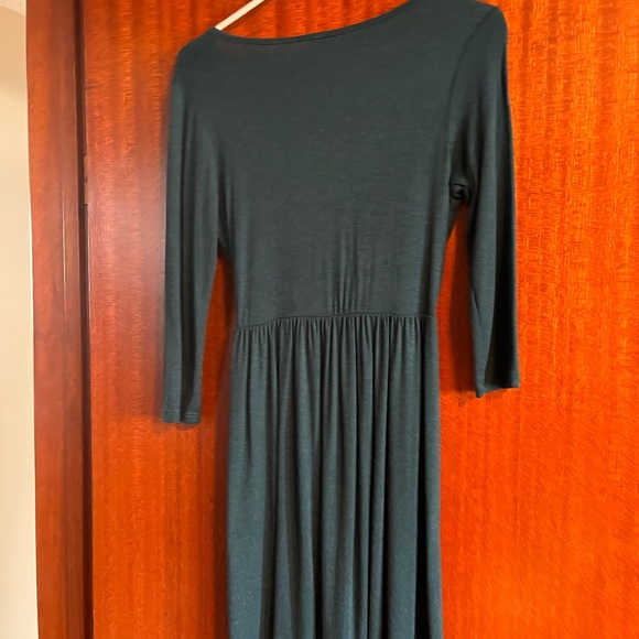Gilli dress - Picture 3 of 3